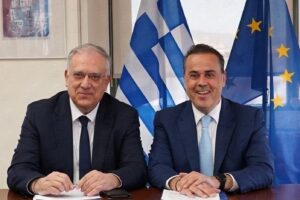 ΠΑΠΑΣΤΑΥΡΟΥ ΚΑΙ ΘΕΟΔΩΡΙΚΑΚΟΣ