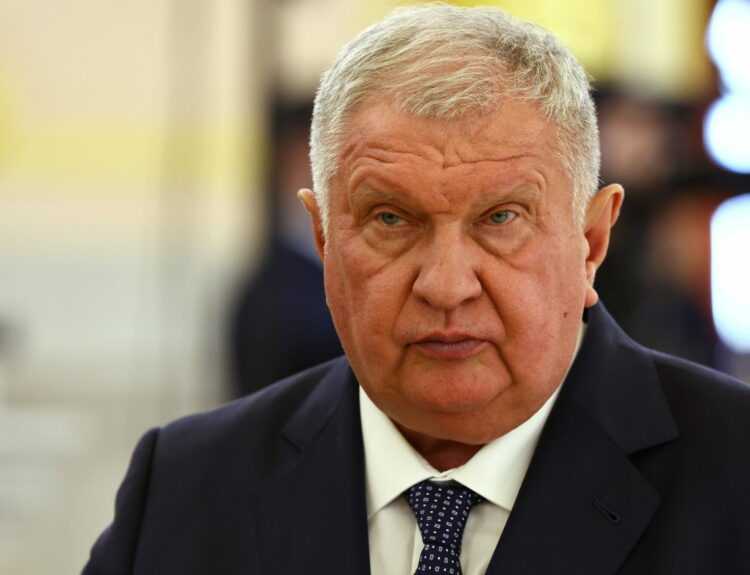 Ο Igor Sechin, διευθύνων σύμβουλος της Rosneft © EPA/ALEXANDER NEMENOV / POOL
