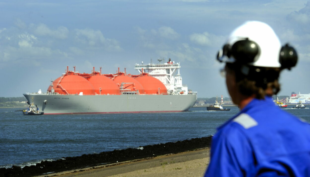 Πλοίο μεταφοράς LNG © ΑΠΕ