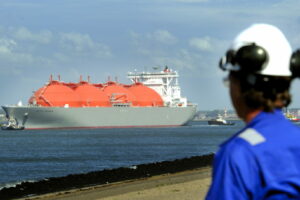 Πλοίο μεταφοράς LNG © ΑΠΕ