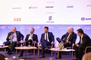 Panel_Energy, Infrastructure & Industrial Transition © ABB