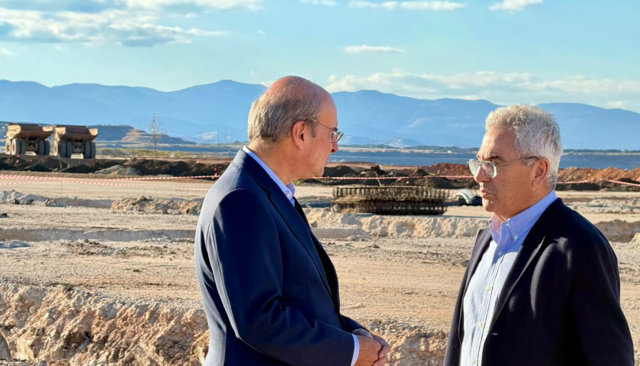 Ο Κ. Χατζηδάκης στη Δυτική Μακεδονία © ΔΤ Κυβέρνησης