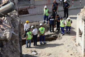 Σε εξέλιξη η έρευνα για τα αίτια της έκρηξης στην Πλάκα © intime