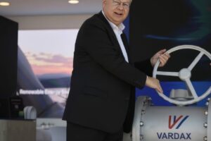 Ο CEO της Helleniq Energy, Ανδρέας Σιάμισιης © ΔΤ Helleniq Energy
