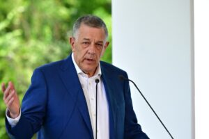 ΝΙΚΟΣ ΤΑΧΙΑΟΣ