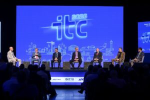 Η Fraport ενδιαφέρεται για τα 22 κρατικά περιφερειακά αεροδρόμια, προκηρύσσεται η νότια επέκταση του αεροδρομίου της Αθήνας © Fraport