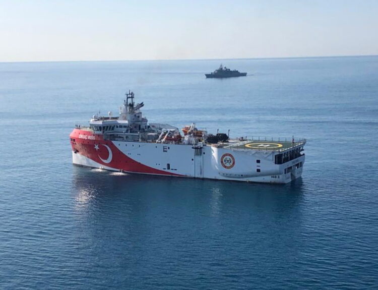 “Ορούτς Ρέις” © EPA/TURKISH DEFENCE MINISTER / HANDOUT HANDOUT EDITORIAL USE ONLY/NO SALES