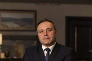 Ο υπουργός Ενέργειας της Ρουμανίας Dumitru Chisalita Πηγή: facebook.com/p/Chisalita-Dumitru
