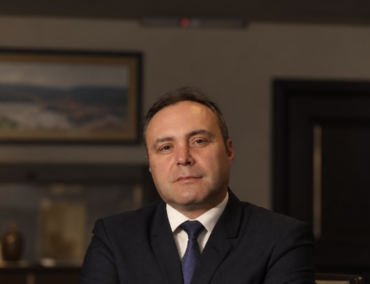 Ο υπουργός Ενέργειας της Ρουμανίας Dumitru Chisalita Πηγή: facebook.com/p/Chisalita-Dumitru