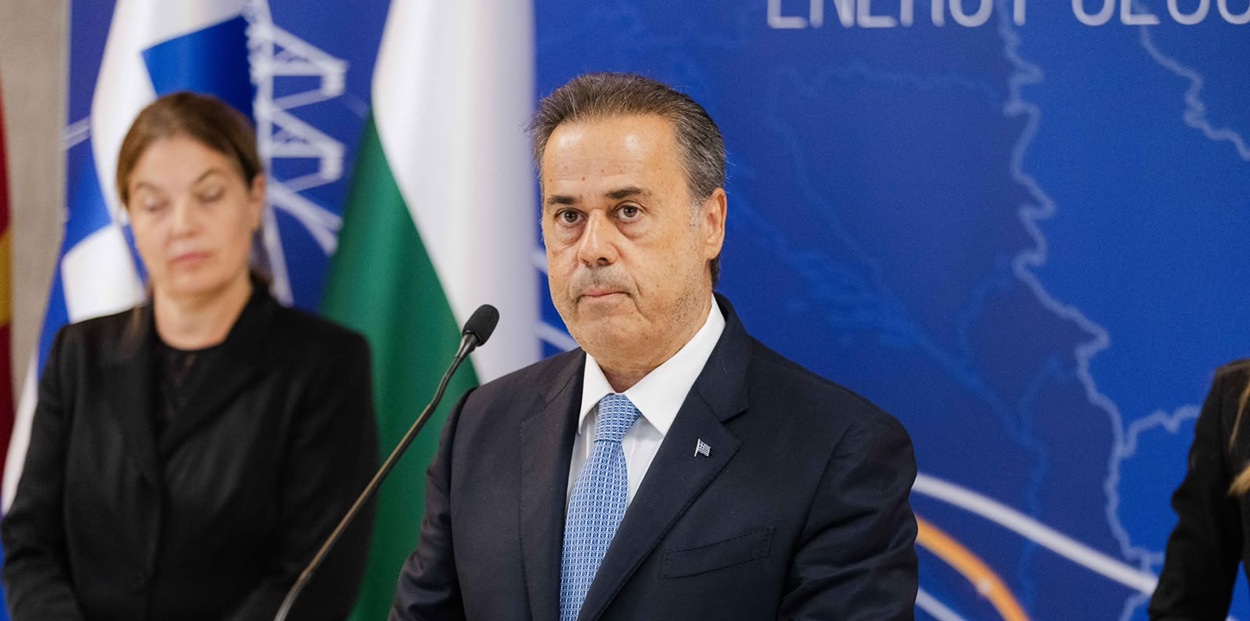 ΣΤΑΥΡΟΣ ΠΑΠΑΣΤΑΥΡΟΥ