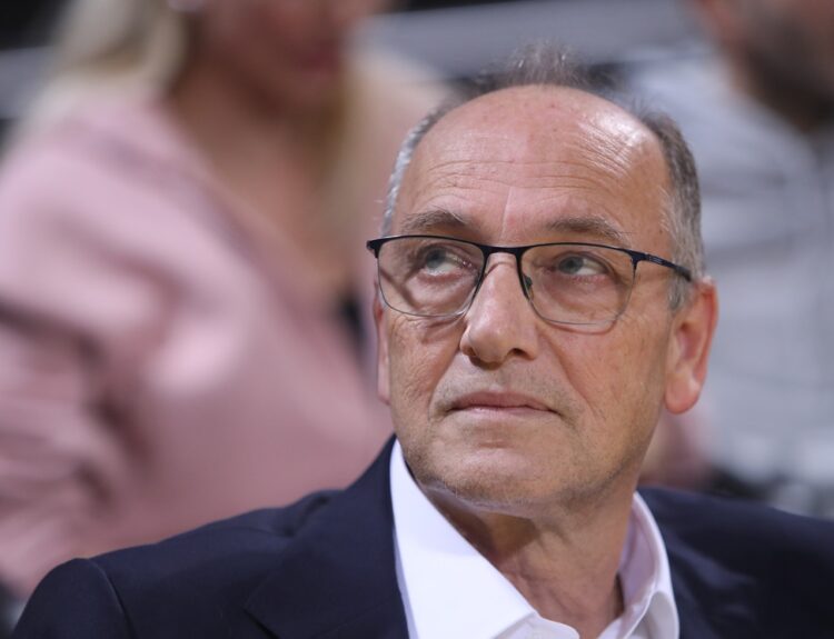 ΒΑΓΓΕΛΗΣ ΛΙΟΛΙΟΣ