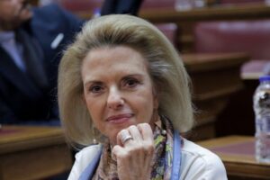 ΕΛΙΖΑ ΒΟΖΕΜΠΕΡΓΚ